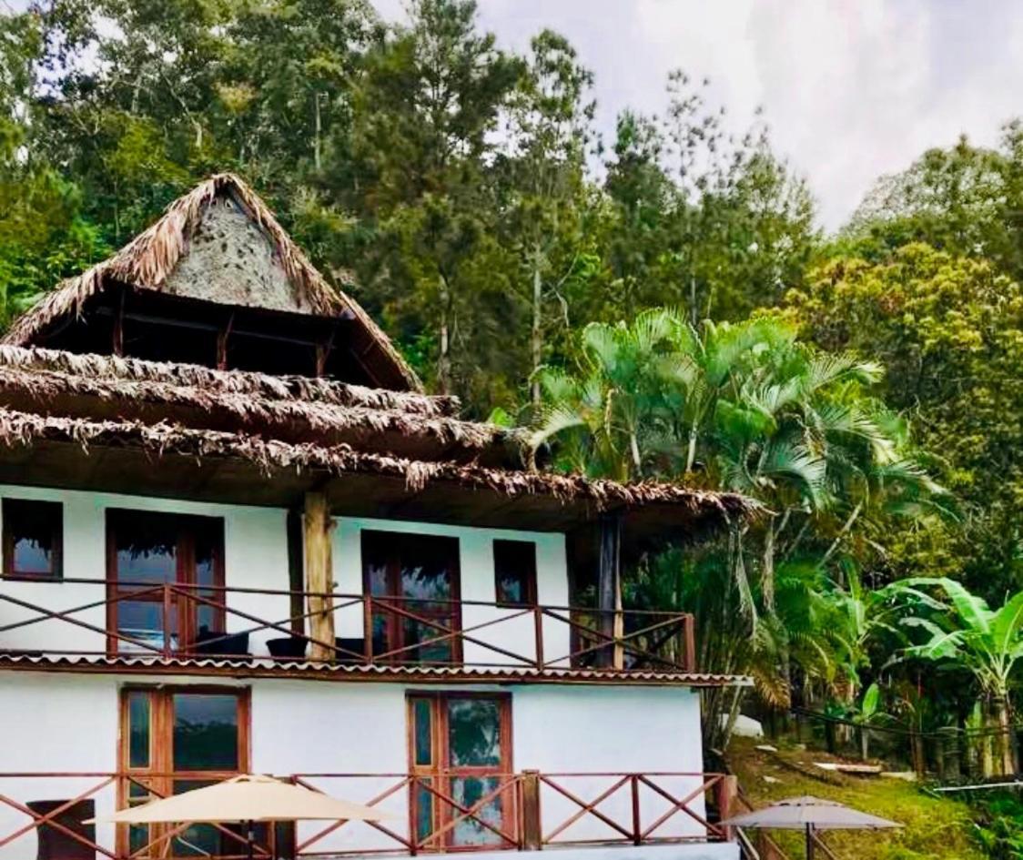 Ranchos De Chalia Panama Hotel Portobelo Bagian luar foto
