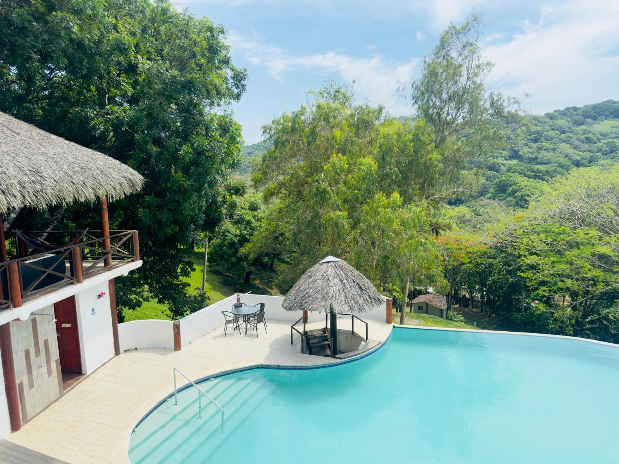 Ranchos De Chalia Panama Hotel Portobelo Bagian luar foto
