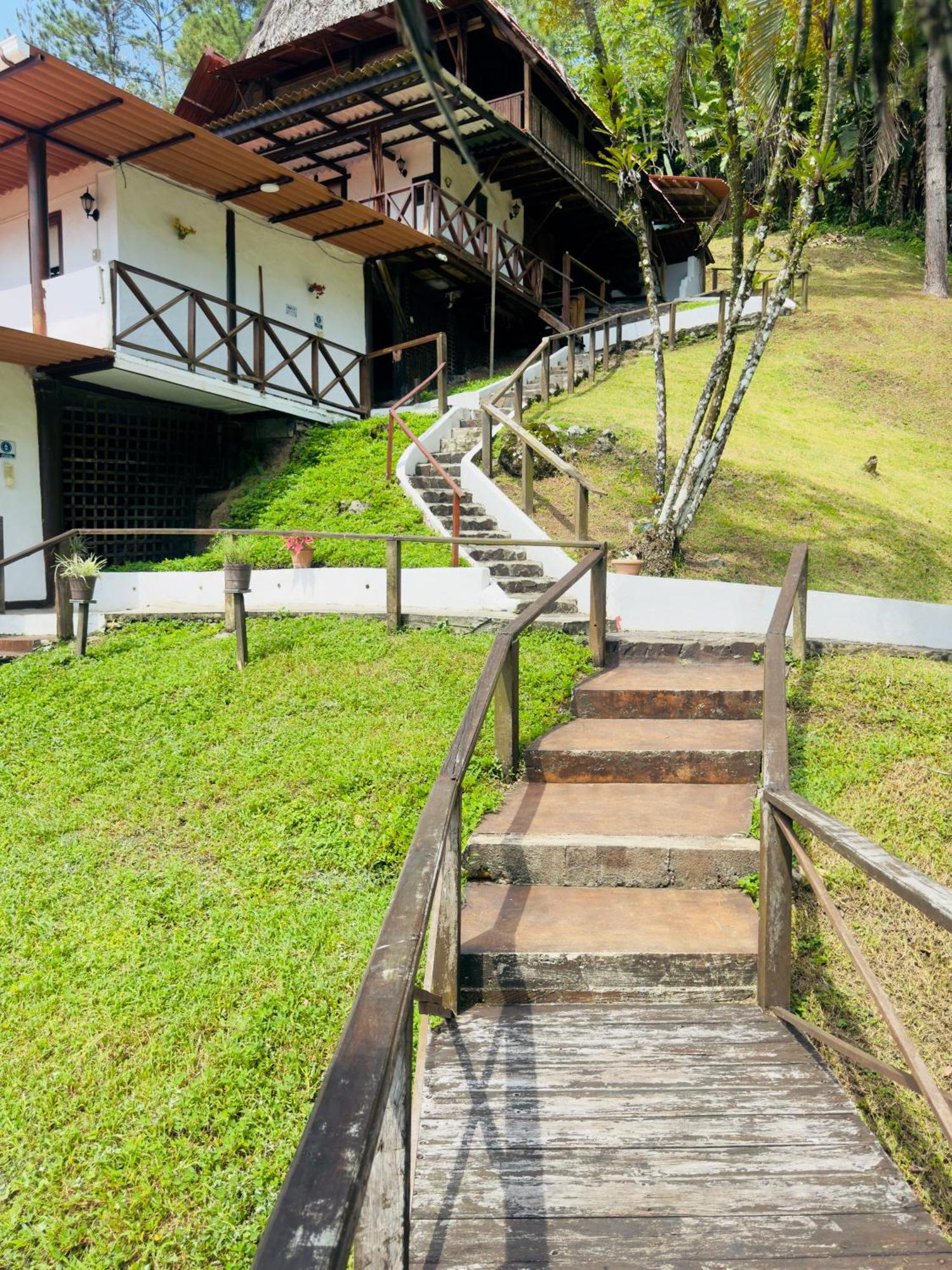 Ranchos De Chalia Panama Hotel Portobelo Bagian luar foto