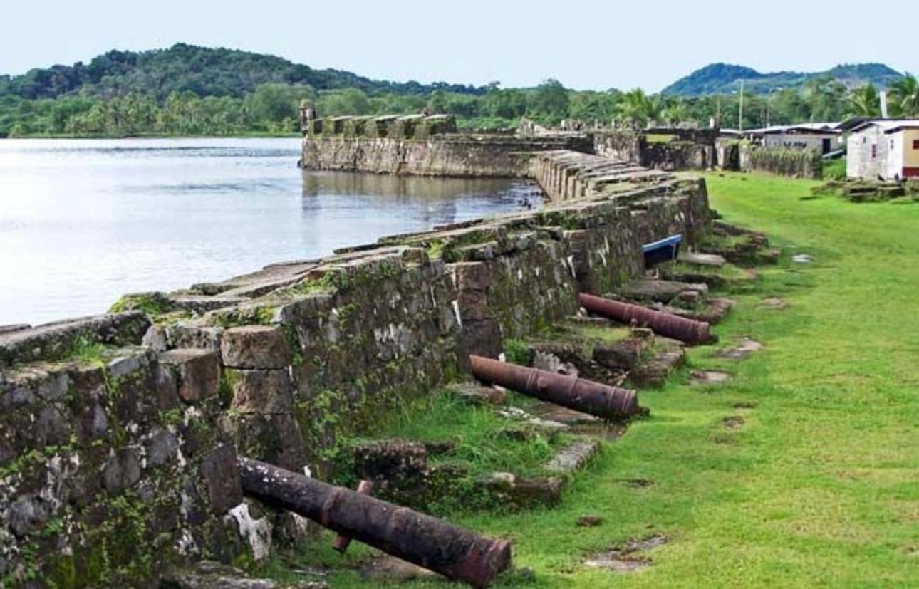 Ranchos De Chalia Panama Hotel Portobelo Bagian luar foto